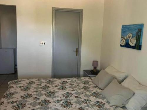 Ένα ή περισσότερα κρεβάτια σε δωμάτιο στο Apartments Natali - Studio Apartment Studio 2