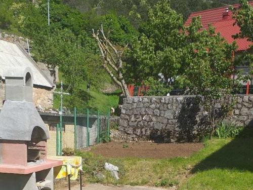 Holiday Home Vucina - Two Bedroom Holiday Home