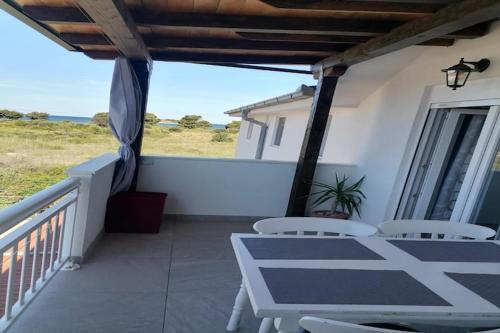 Apartments Libertas - One Bedroom Apartment with Terrace and Sea View- 3a