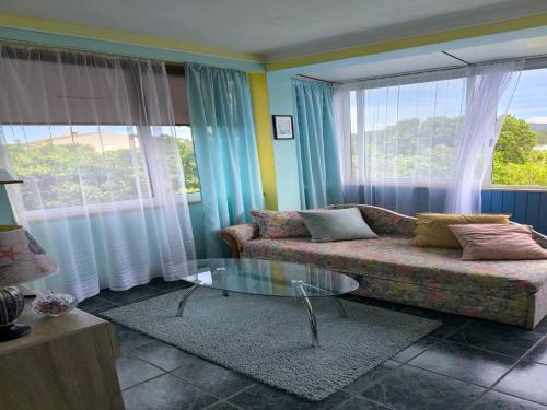 Cozy Apartments ute, island of Kor ula-Two-Bedroom Apartment With Terrace And Sea View A1