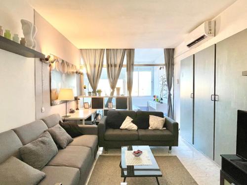 Apartment in Torremolinos near Beach
