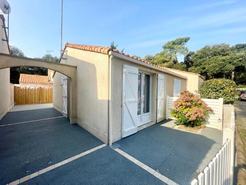 Maison de vacances aux Sables-d'Olonne avec cour et parking - FR-1-92-913