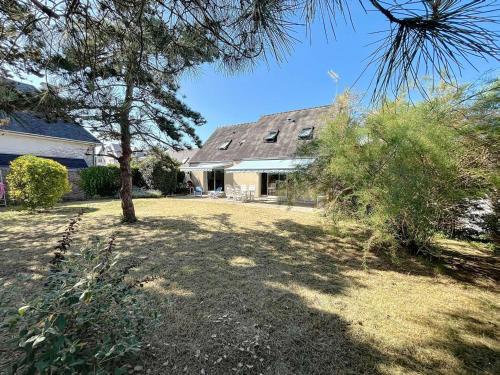Villa 6 pièces, 9 pers, à 50m plage avec Wifi - FR-1-361-567