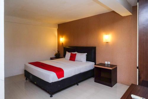 Gambar di galeri bagi RedDoorz Plus at Grand Populer Hotel Makassar di Makassar