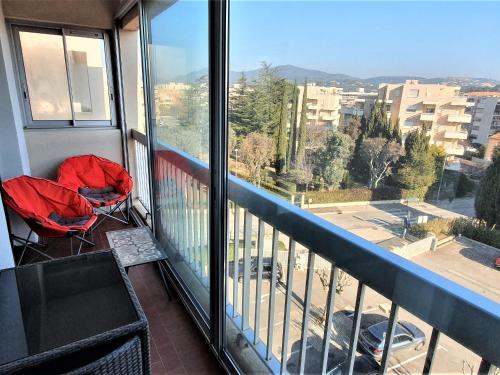 Studio à Sainte-Maxime avec parking, balcon, animaux admis - FR-1-780-37