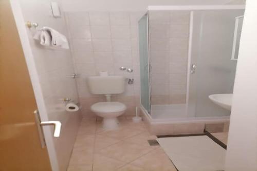 Apartments Libertas - Studio with Balcony and Sea View - 3