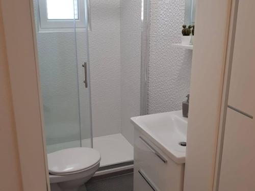 One-Bedroom Sea View Apartment