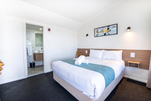 Bayside Hotelにあるベッド
