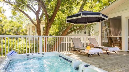 Gallery image of Cast Away by AvantStay Stunning Modern Home Near Beach w Two Kitchens in Isle of Palms