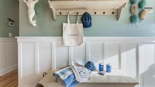 Φωτογραφία από το άλμπουμ του Truly a Treasure by AvantStay Walk to Beach Patio σε Manzanita