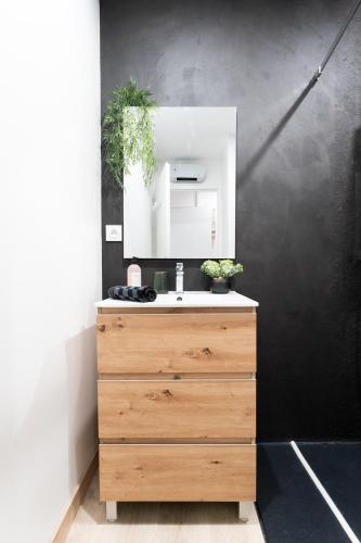 Studio 27m² sur la Côte Pavée avec parking privé