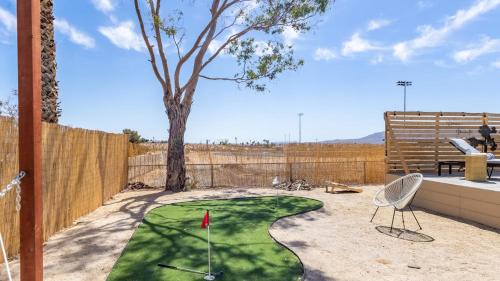 Fotografie z fotogalerie ubytování Carmella by AvantStay Modern JTree Home w Large Outdoor Area v destinaci Twentynine Palms