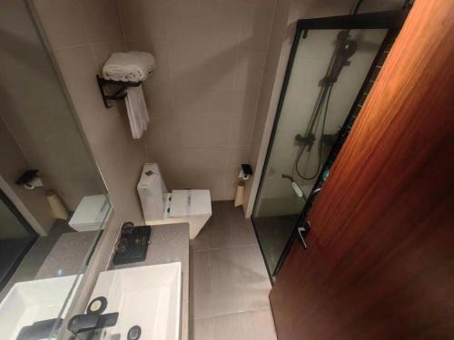 Ein Badezimmer in der Unterkunft GreenTree Inn Luoyang Railway Station Wangfujing Wangcheng Park