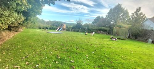 Сад в Lackandarralodge large 5BR entire house sleeps14!