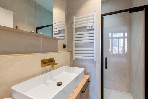 Chic Paris Studio for 2 in Bastille