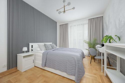 Teodorowicza Elegant Apartment with Parking in Warsaw by Noclegi Renters