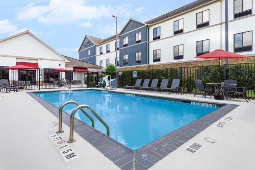 Бассейн в Homewood Suites Beaumont или поблизости