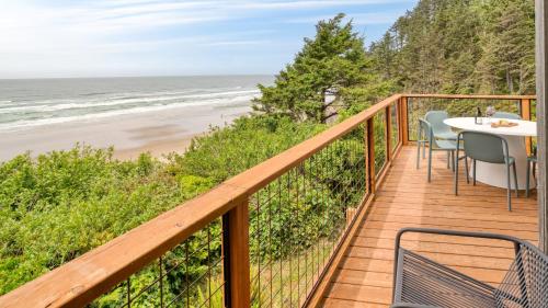 Imagen de la galería de Sunset Cove by AvantStay Beachfront w Balcony, en Arch Cape