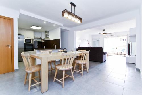 Apartamento PINEDA 4