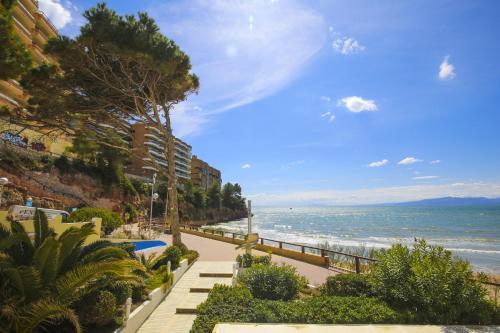 PLAYAMERO Apartments