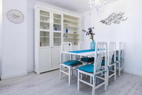 PLAYAMERO Apartments