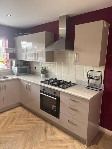 Galería fotográfica de Beautiful 3BRHome Serene Stay Perfect for Family and Contractors en Castleton