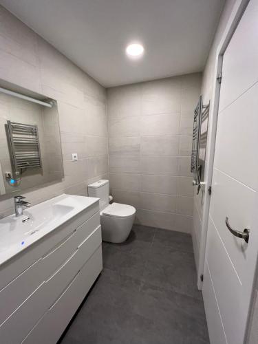 Apartamentos EconoStay Plaza de España