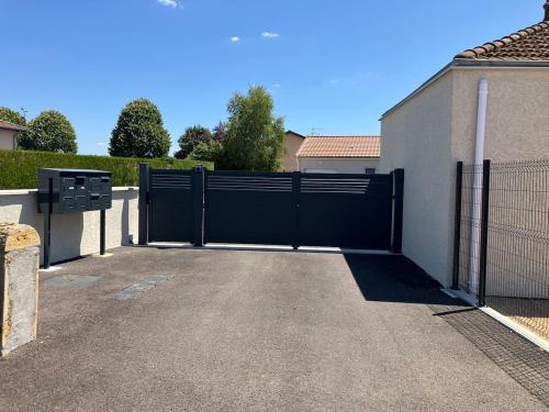 Het gebouw waarin het vakantiehuis zich bevindt