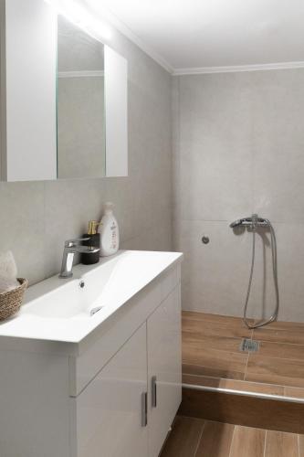 Royal stay at Agia Sofias