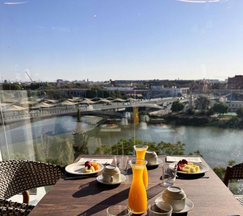 Ribera de Triana Hotel