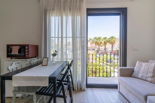 Posezení v ubytování Naro Suites Çeşme Marina