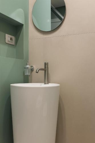 Ένα μπάνιο στο Maison ì room, suite & apartment