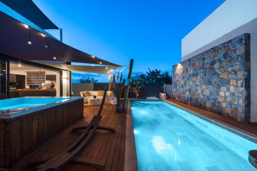 Grand Ānaya II - Luxury 5br Villa - 2x Pools & Jacuzzi - Cinema Room