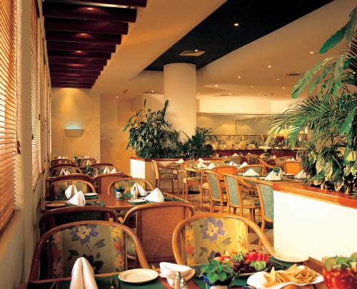 Restoran atau tempat lain untuk makan di Fiesta Inn Xalapa
