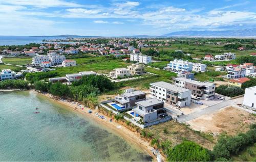 1 Bedroom Awesome Apartment In Privlaka