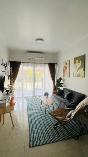 Un lugar para sentarse en Happy Home Samui Near Mae Nam Beach on main road