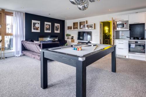 Penthouse Noir - Wyndale Living - Central BHam 2BR photo 20