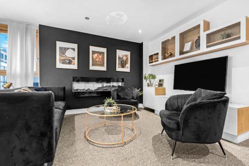 Penthouse Noir - Wyndale Living - Central BHam 2BR photo 53