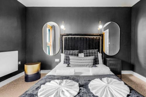 Penthouse Noir - Wyndale Living - Central BHam 2BR photo 56