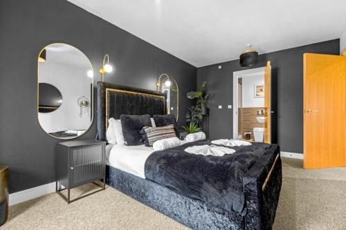 Penthouse Noir - Wyndale Living - Central BHam 2BR photo 5