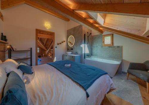 Chalet Le Refuge Luxe Authenticité à 200 m télécabine L Aravet Serre Chevalier photo 2