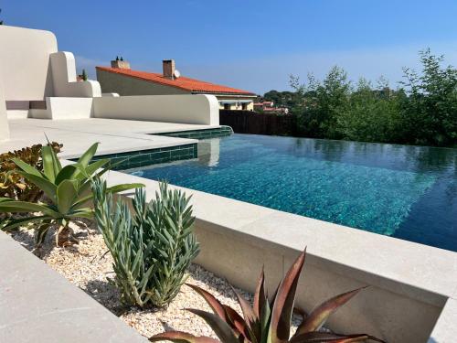 Фотография из галереи Can Jeannette Vue Mer & Montagne - Lodge 2 в Коллиуре