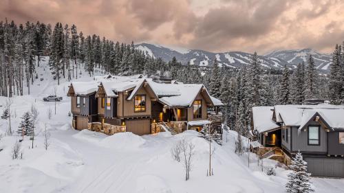 Το River Haus τον χειμώνα