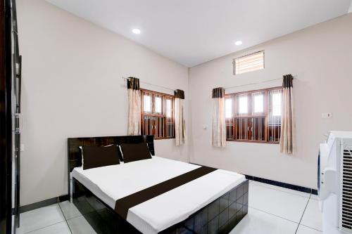 Fotografie z fotogalerie ubytování Hotel O Vrinda's Home Stay v destinaci Maheshwar