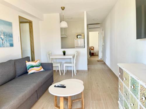 Luminoso apartamento de dos dormitorios en plena zona Levante
