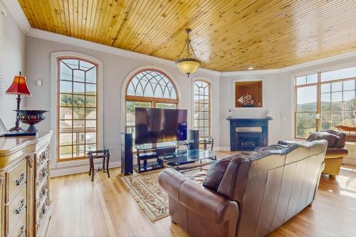 Fotografie z fotogalerie ubytování Cove Manor v destinaci Acuff