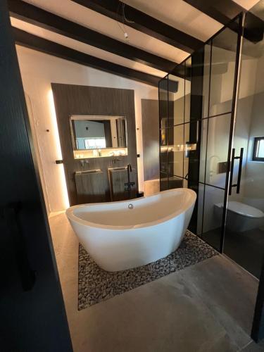 DreamHomesByMaria next to puerto banus photo 4