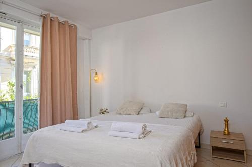 Appartement 2 pièces avec balcons, parking extérieur