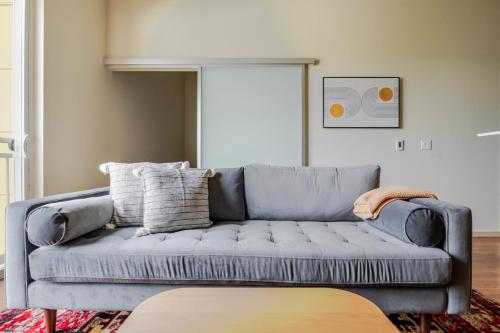 Fotografie z fotogalerie ubytování Blueground Downtown jacuzzi nr Lake Sammamish SEA-898 v destinaci Redmond