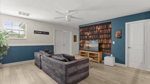 Upstay - Resort Villa with Pool and Cinema photo 21